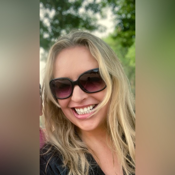 Bobbi’s Trivia & Share Show - Picture 2 of 2